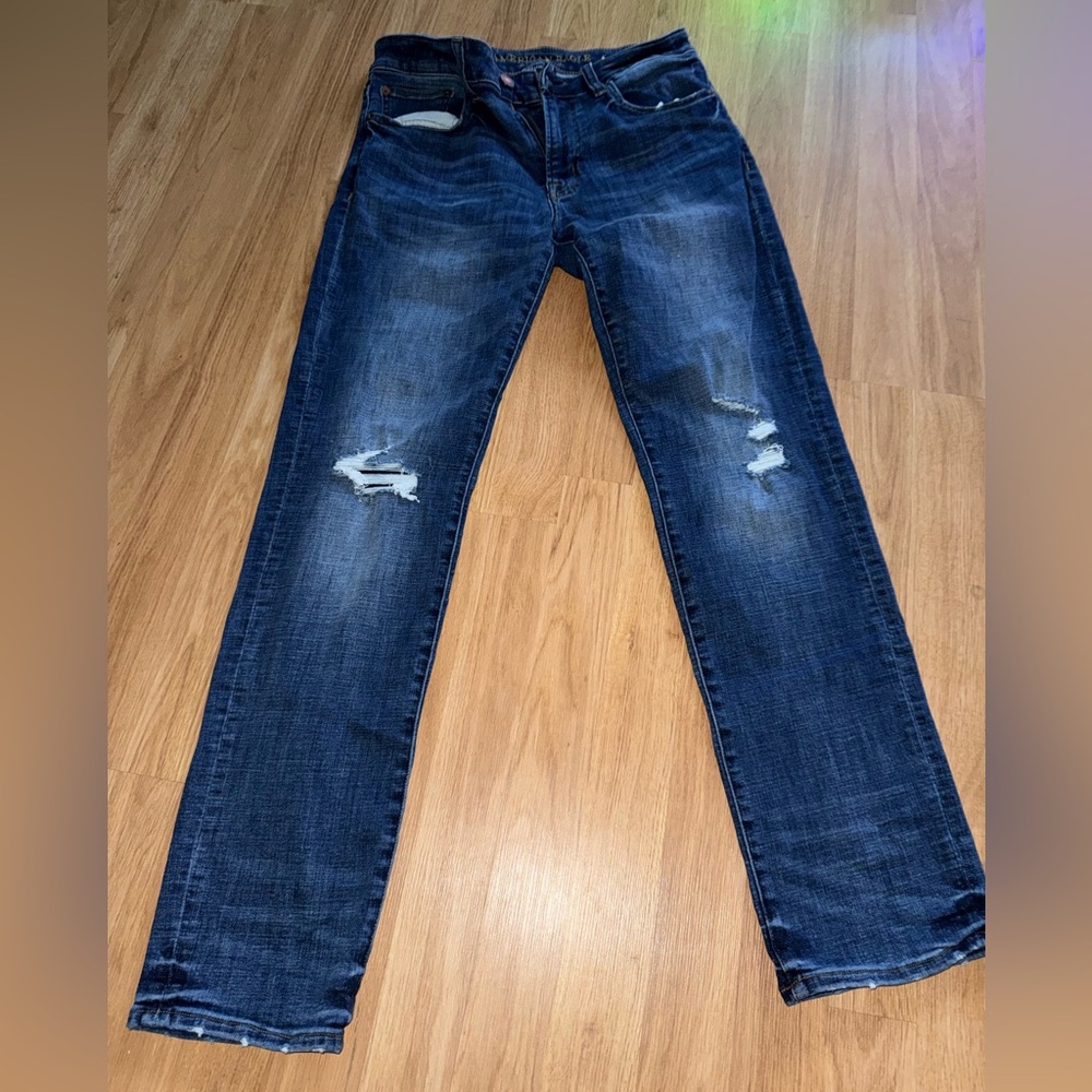 American Eagle Distressed Slim Straight Jeans